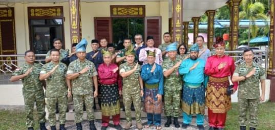 Jajaran TNI dan LAMR perkuat senergi penanganan  karhutila di Riau