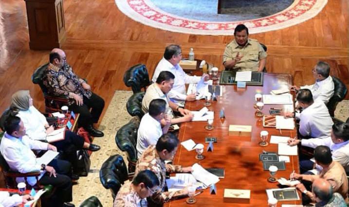 Presiden Prabowo Perintahkan Harga Khusus BBM untuk Nelayan Kapal 30–200 GT, Dukung Daya Saing Perikanan Tanpa Bebani APBN