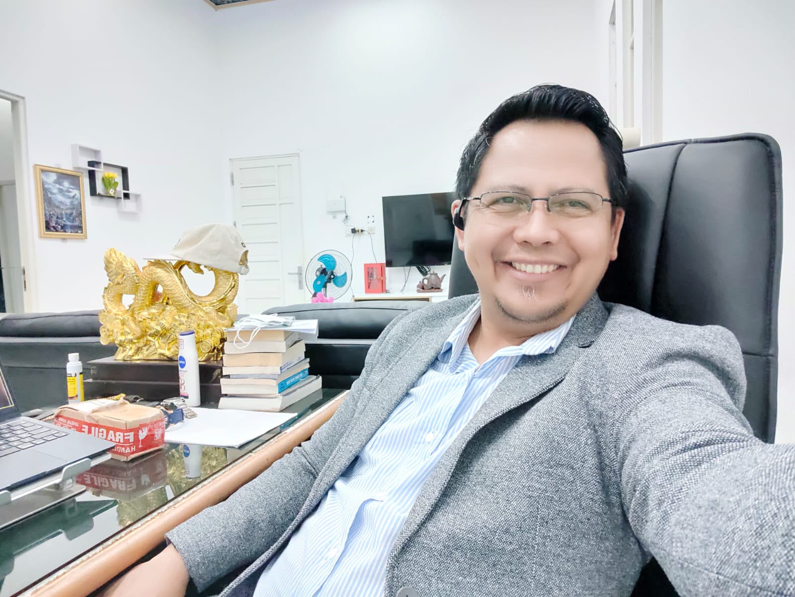 TIGA PILAR UTAMA (IQ, EQ, dan SQ) MEMBANGUN SDM APARATUR SIPIL NEGARA