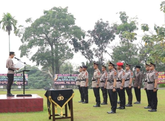 Serah terima jabatan Kapolres kuantan Sengingi Dan Pejabat Utama jajaran