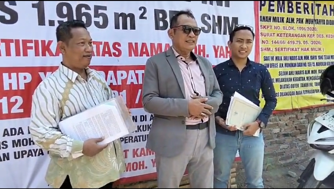 Sidang Adu data Di priksa di Tempat pada persengketaan obyek Tanah