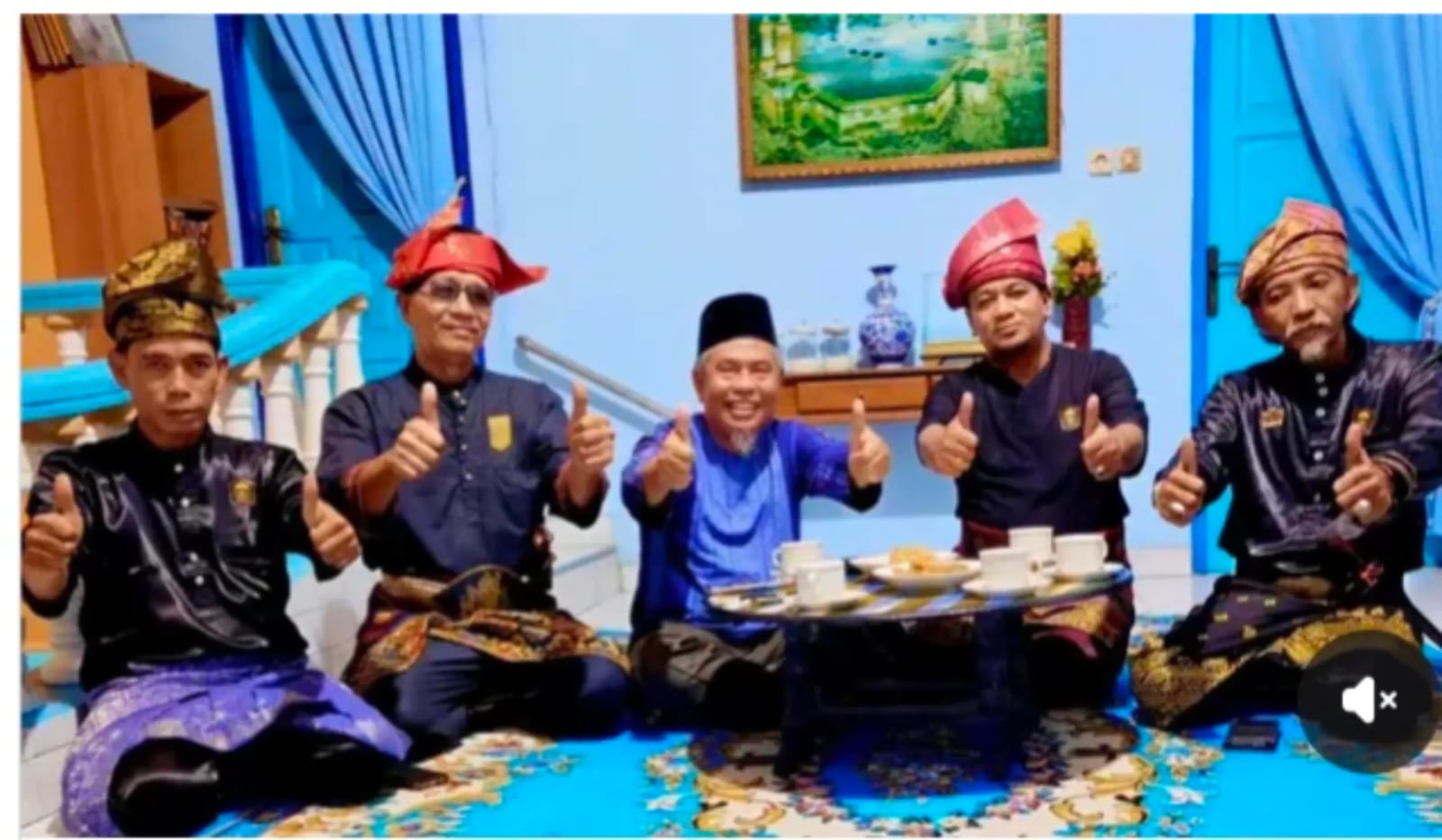 Perkokoh silaturahmi dan kawal Marwah adat,DPP Hulubalang LAMR kediaman Ketua umum DPH LAMR Riau