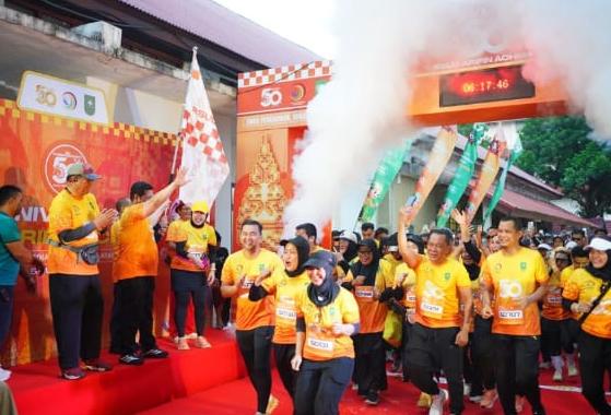 Puncak Peringatan HUT ke 50 RSUD Arifin Achmad Penuh Ditutup Dengan Fun Run