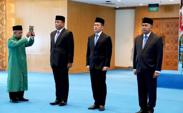 Letjen TNI Dr. Suharyanto, S.Sos., M.M., melantik tiga Pejabat Pimpinan Tinggi Pratama di lingkungan BNPB
