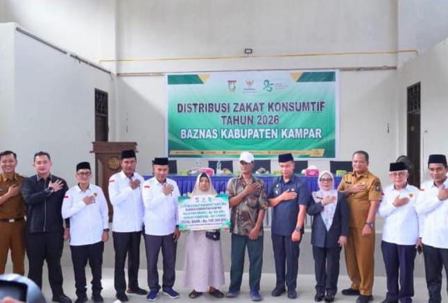 Sinergi Pemerintah dan BAZNAS, Bupati Kampar Salurkan Zakat Konsumtif Rp.147 Juta untuk 491 Mustahik